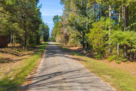 Hartwell, GA 30643 Hart County
