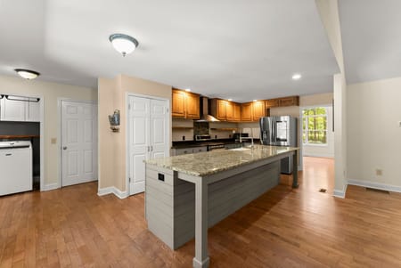 Clarkesville, GA 30523 Habersham County