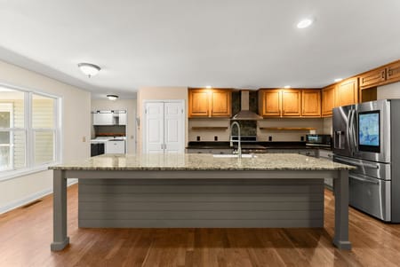 Clarkesville, GA 30523 Habersham County