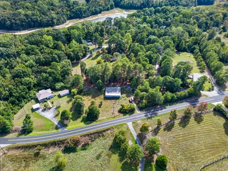 Lavonia, GA 30553 Franklin County