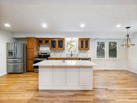 Flowery Branch, GA 30542 Hall County
