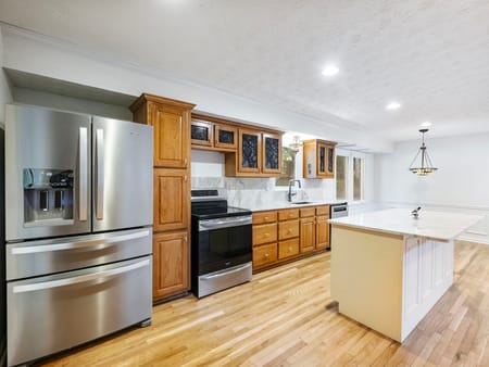 Flowery Branch, GA 30542 Hall County