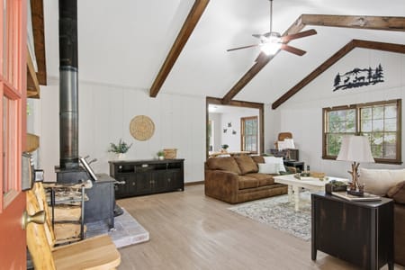 Demorest, GA 30535 Habersham County