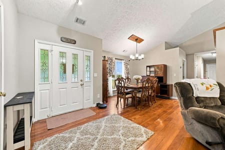 Waleska, GA 30183 Cherokee County