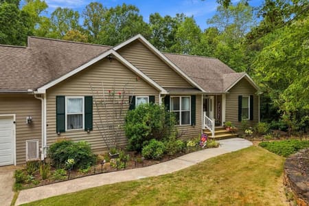 Waleska, GA 30183 Cherokee County