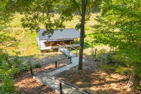Lavonia, GA 30553 Hart County