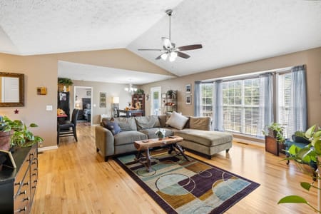 Gillsville, GA 30543 Hall County
