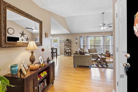 Gillsville, GA 30543 Hall County