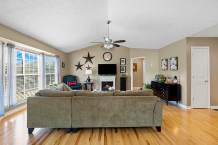 Gillsville, GA 30543 Hall County
