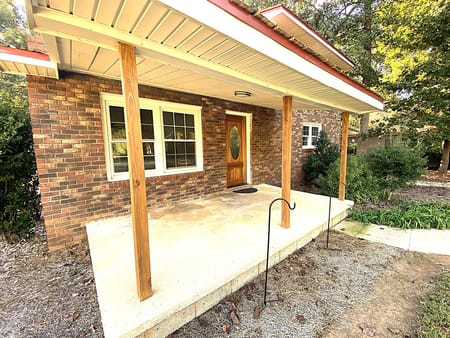 Lavonia, GA 30553 Franklin County