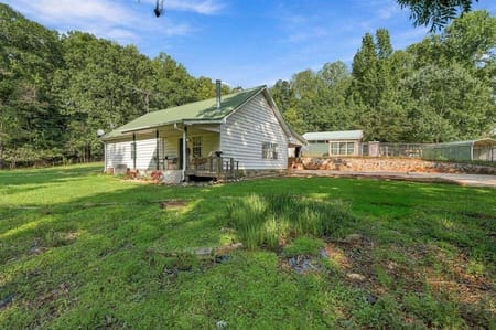 Hoschton, GA 30548 Jackson County