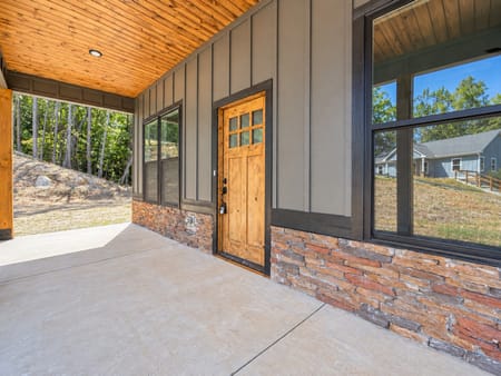 Clarkesville, GA 30523 Habersham County
