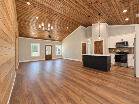 Clarkesville, GA 30523 Habersham County
