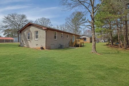 Statham, GA 30666 Barrow County