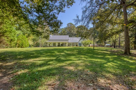 Senoia, GA 30276 Coweta County