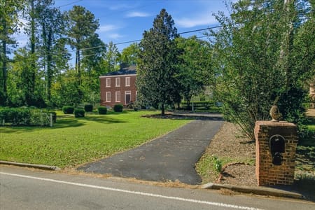 Griffin, GA 30223 Spalding County