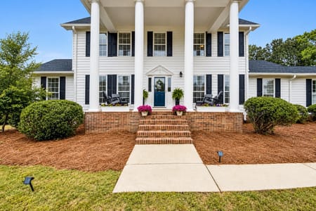 Hoschton, GA 30548 Jackson County