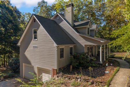 Clarkesville, GA 30523 Habersham County