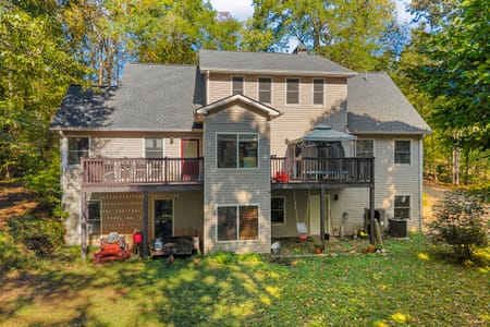 Clarkesville, GA 30523 Habersham County