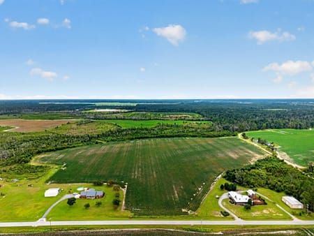 Nicholls, GA 31554 Coffee County