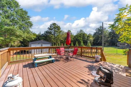 Toccoa, GA 30577 Stephens County