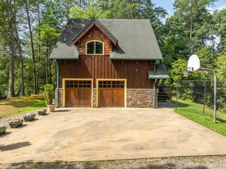Blue Ridge, GA 30513 Fannin County