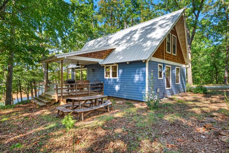 Hartwell, GA 30643 Hart County