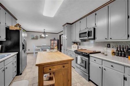 Hoschton, GA 30548 Jackson County