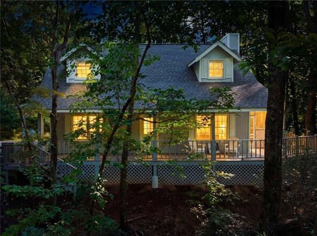Clarkesville, GA 30523 Habersham County
