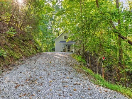 Clarkesville, GA 30523 Habersham County