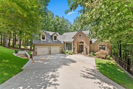 Clarkesville, GA 30523 Habersham County