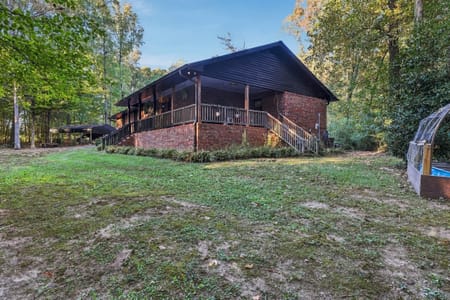 Hartwell, GA 30643 Hart County