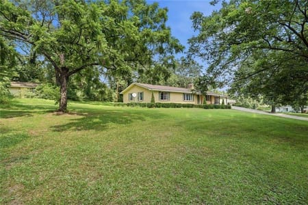Gillsville, GA 30543 Banks County