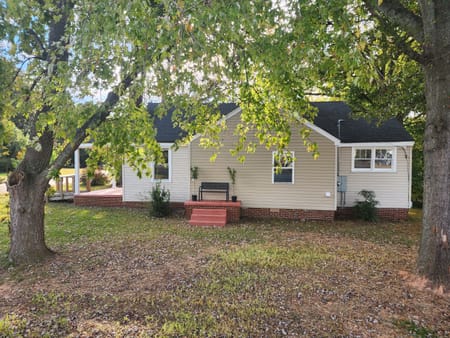 Hartwell, GA 30643 Hart County
