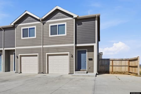 Mills, WY 82604 Natrona County
