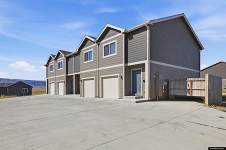 Mills, WY 82604 Natrona County