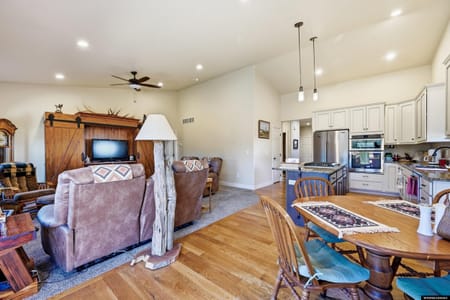 Buffalo, WY 82834-0000 Johnson County
