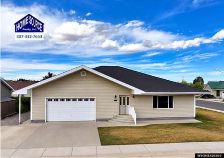 Lander, WY 82520 Fremont County