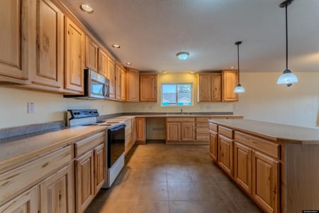 Lander, WY 82520 Fremont County