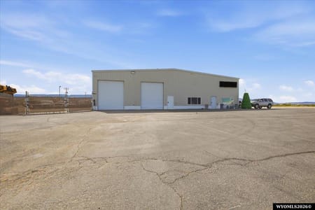 Mills, WY 82604 Natrona County