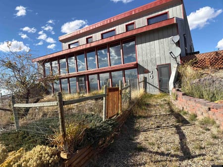 Saratoga, WY 82331 Carbon County