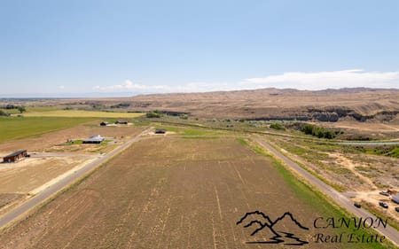 Powell, WY 82435 Park County