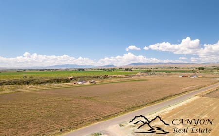Powell, WY 82435 Park County
