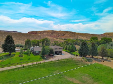Greybull, WY 82426 Big Horn County