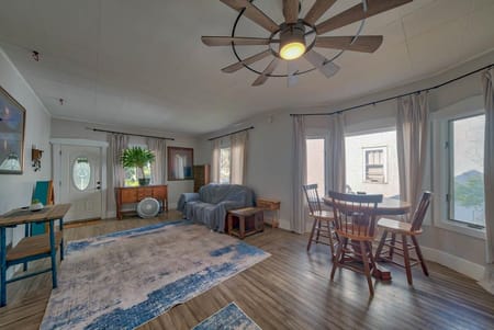 Greybull, WY 82426 Big Horn County