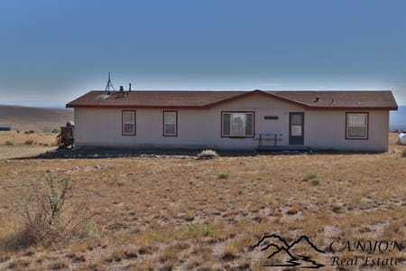 Clark, WY 82435 Park County
