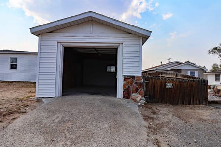 Shoshoni, WY 82649 Fremont County
