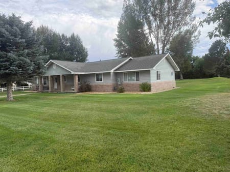 Lovell, WY 82431 Big Horn County