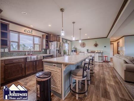 Cowley, WY 82420 Big Horn County