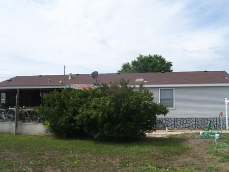 Powell, WY 82435 Park County